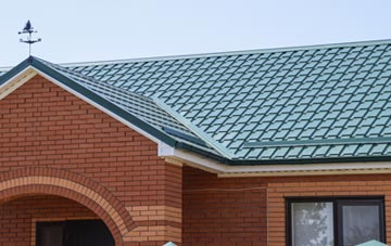 classic Stonepits metal roof design